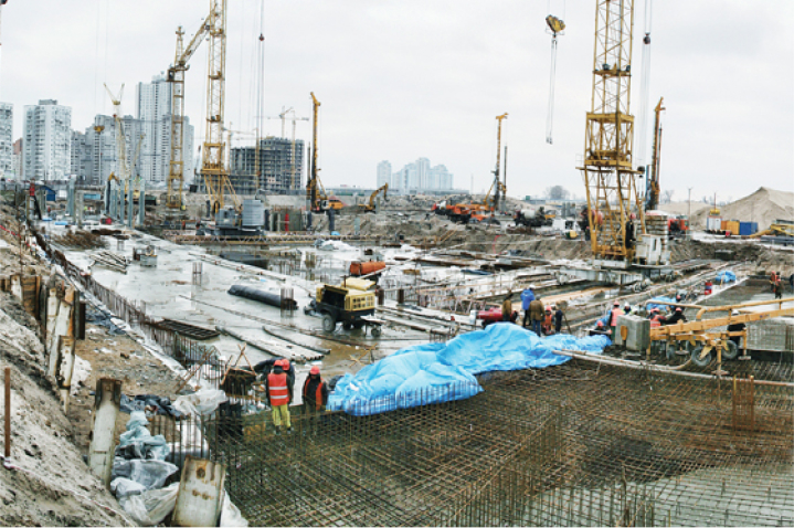 GENERAL CONTRACTOR